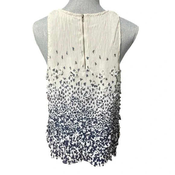 BUTTERFLY WHISPER 3D PLISSE TANK TOP - Picture 8 of 10